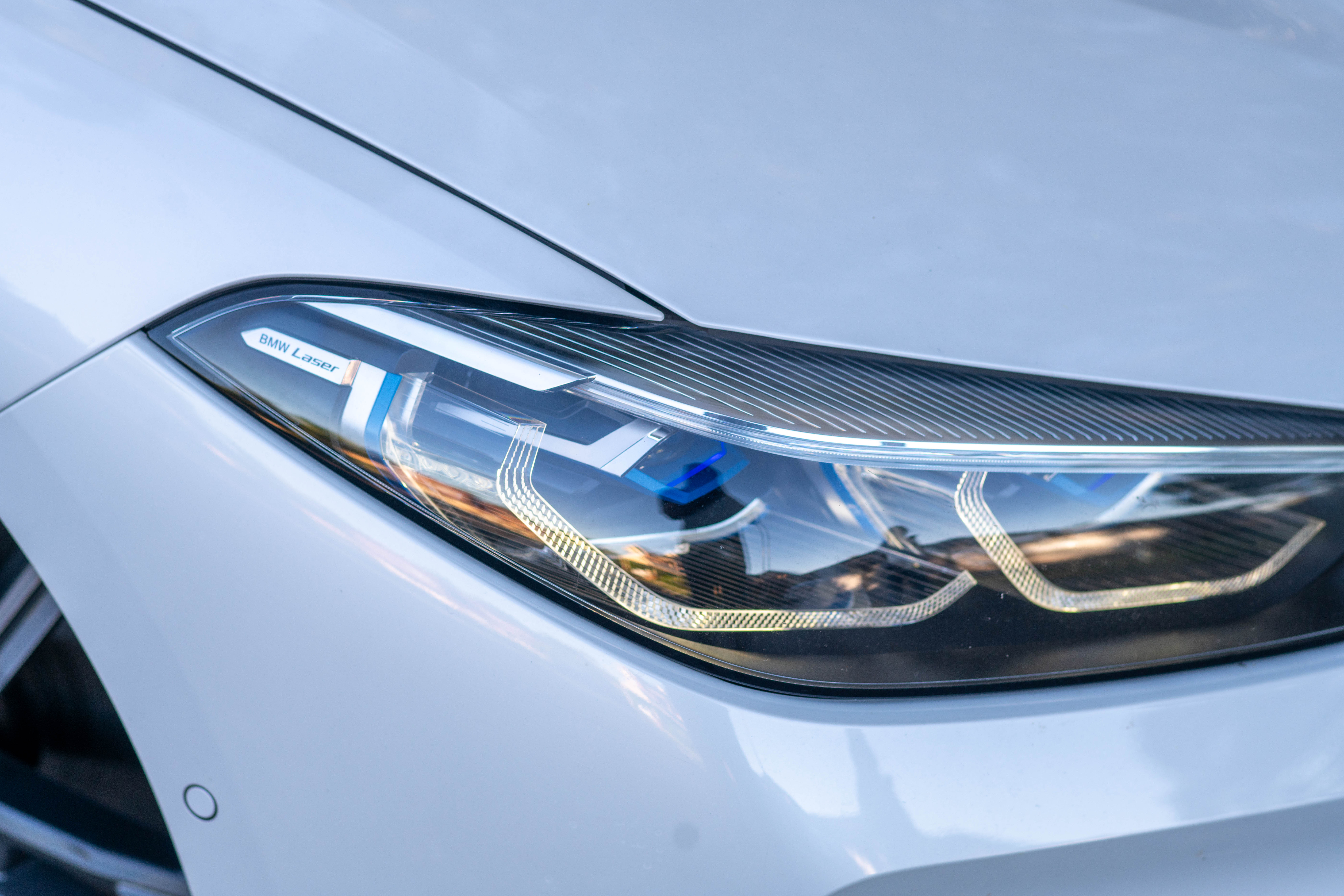 BMW 840D Exclusive M Sport image 10